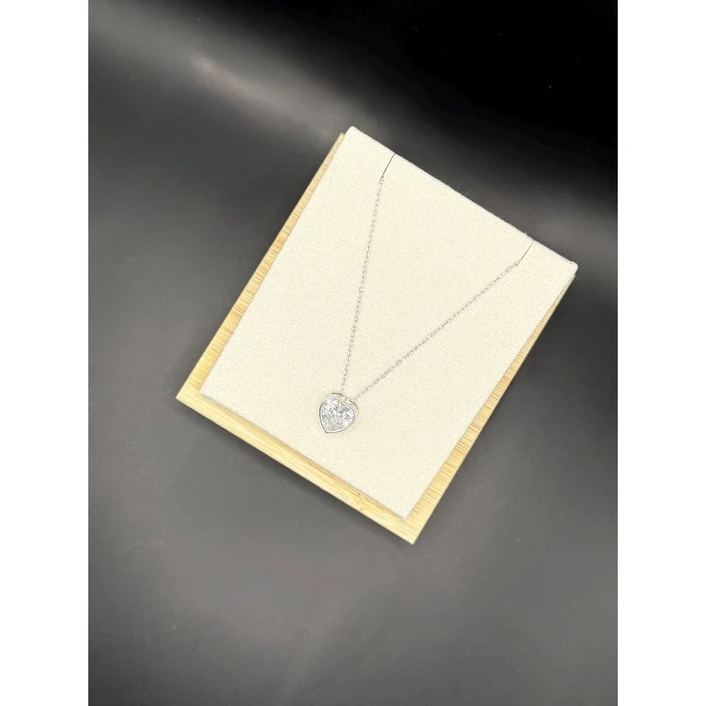 Silver Tone Heart Crystal Pendant Necklace Faceted Stone Bezel Set Cable Chain - Picture 2 of 4